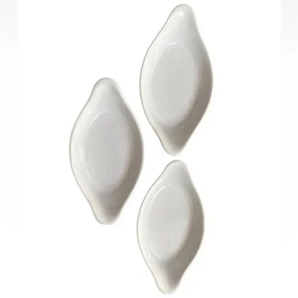 Crate & Barrel Small Oval Plate Portugal Made Set Of 3 White Fruit Pattern New